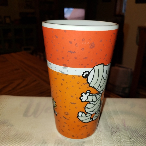 Gibson Overseas Peanuts Halloween Latte Mug - Picture 2 of 7
